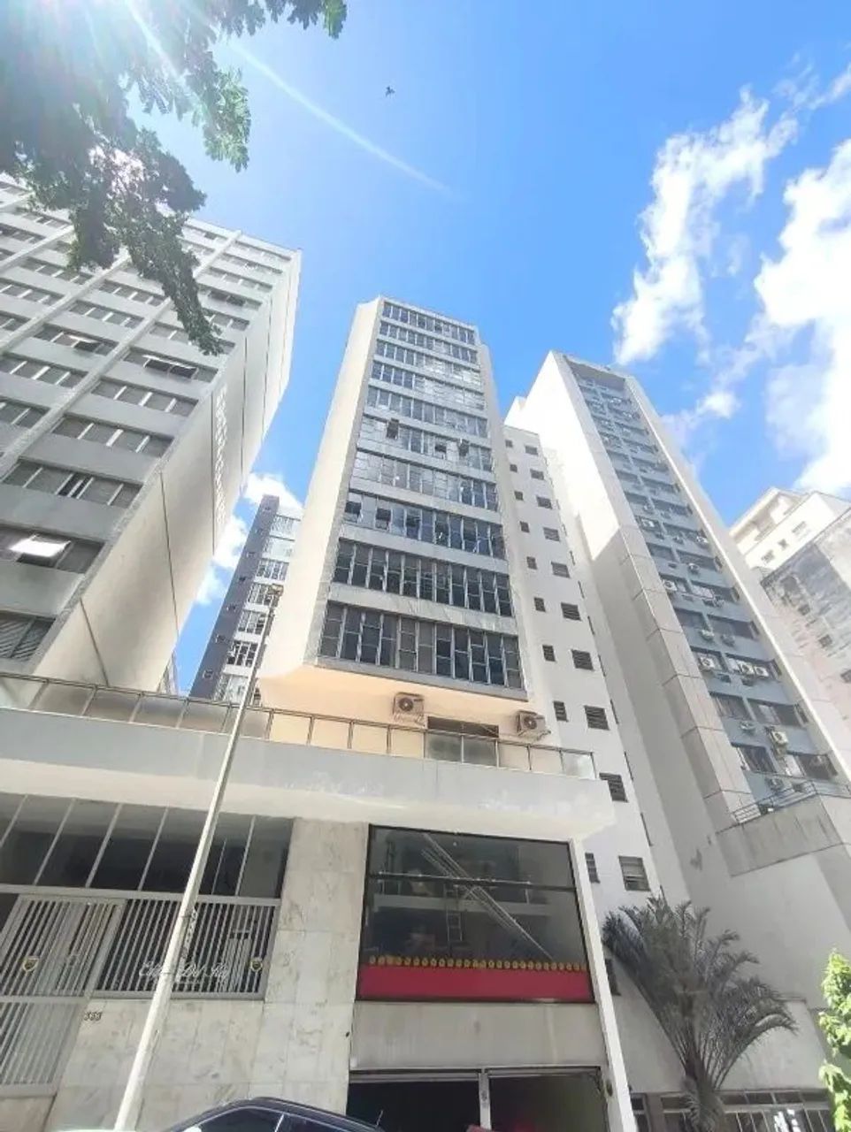 Sala Comercial para Alugar no Centro-Sul de Belo Horizonte  Oportunidade R$700 + condomíni