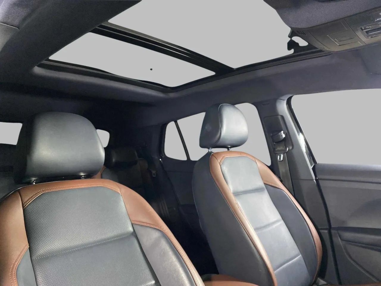 Volkswagen T-Cross Comfortline 1.0 TSI Flex 5P Aut. 2020 - Foto 10