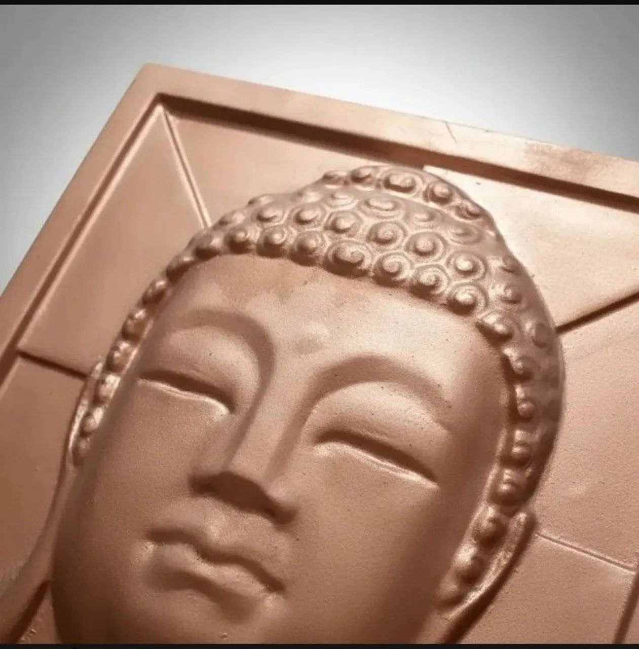 PLACA GESSO COM ROSTO DE BUDA  - Foto 3