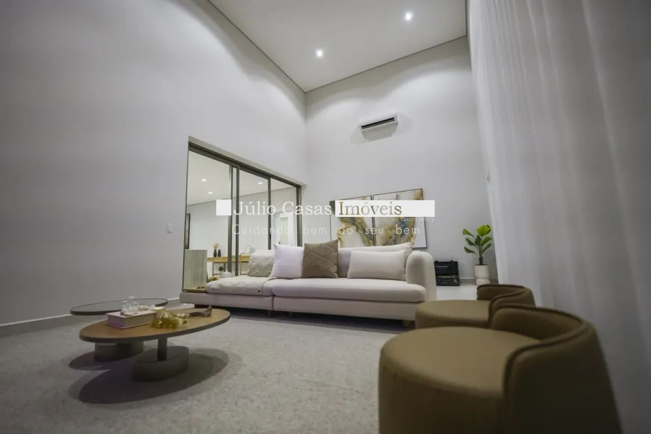 Casa à Venda Mobiliada com 4 Suítes, Piscina e Área Gourmet- Alphaville Nova Esplanada, Vo - Foto 3