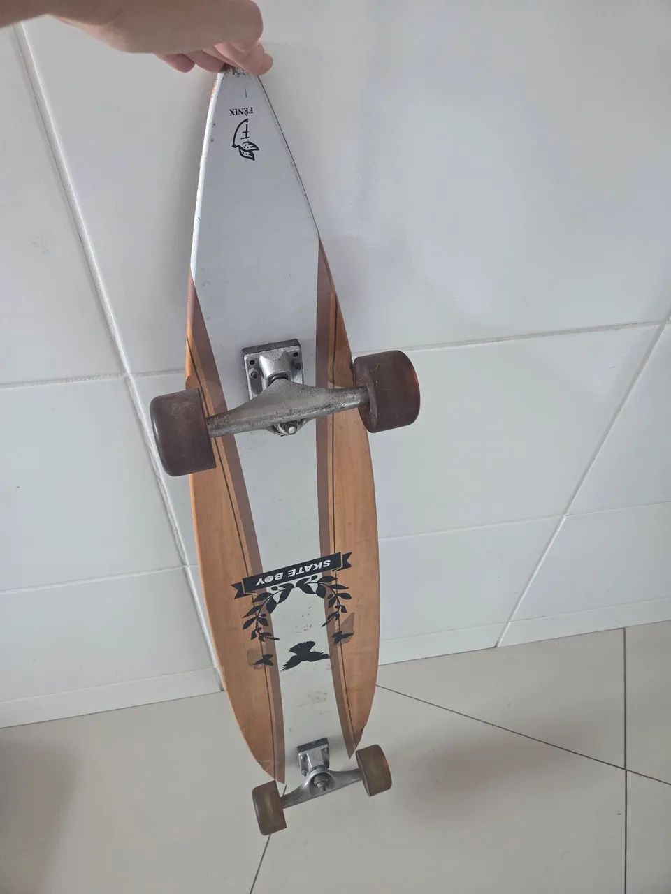 Longboard Pintail Completo - Ótimo para Passeio e Carving