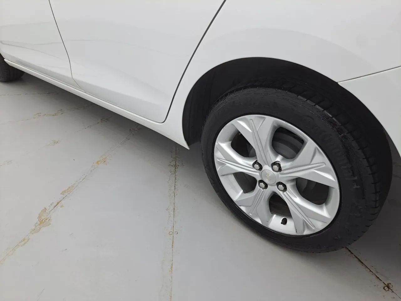 Chevrolet Onix Hatch LTZ 1.0 12V TB Flex Aut. 5P, foto 12 de 18