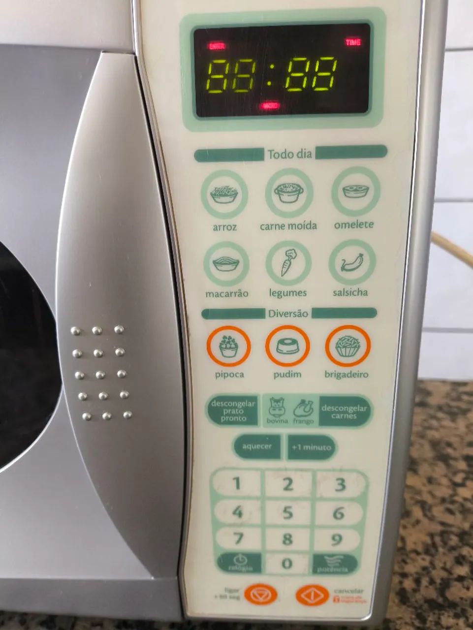 Microondas Cônsul 18l. 127v. - Foto 2