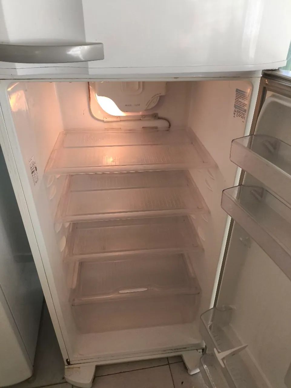 Geladeira Electrolux DC49A 127v