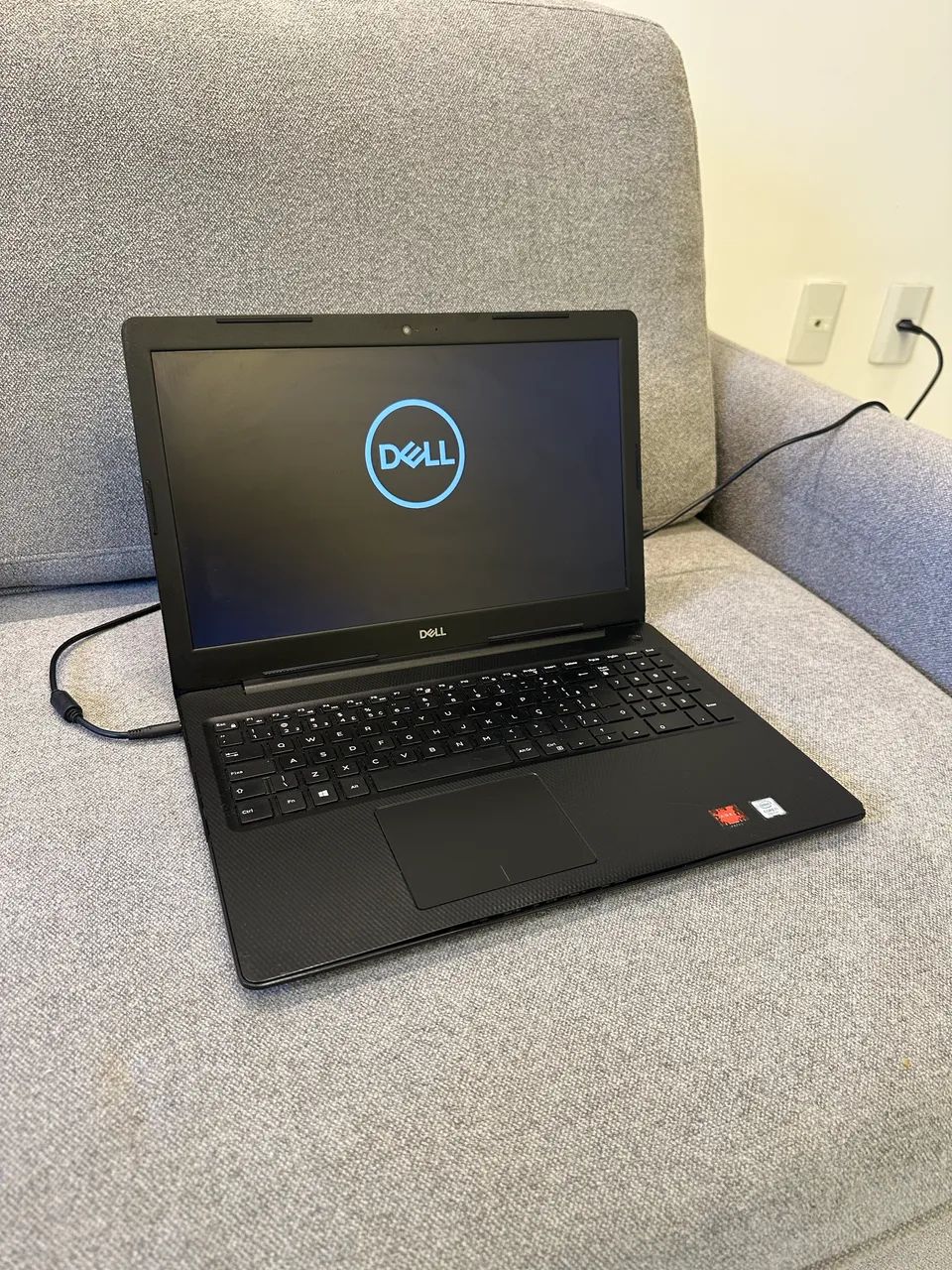 Notebook DELL core i7 // Placa VÍDEO DEDICADA // SSD 256GB
