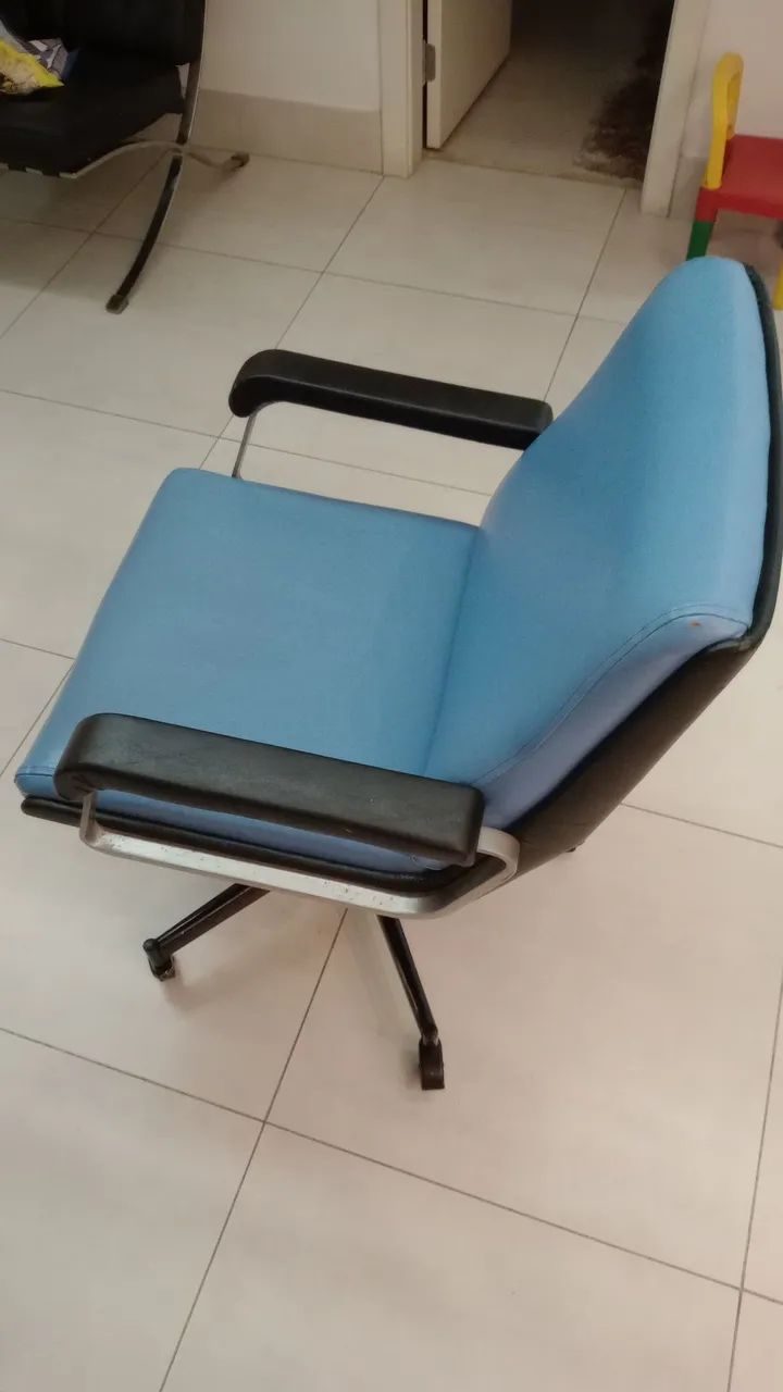 Carteira de escritório - estrutura em aço. - Foto 2