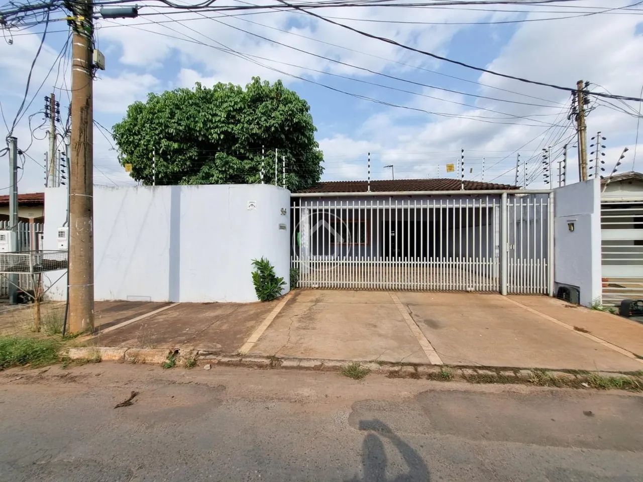 EXCELENTE CASA PARQUE OHARA 1 SUITE E 2 QUARTOS - Foto 2