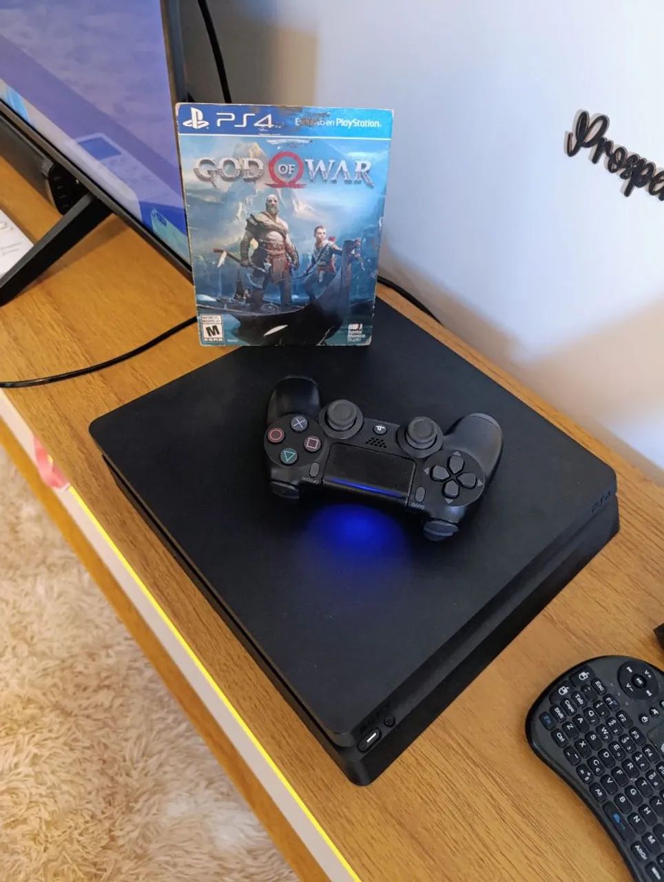 Ps4 Slim 1 tera 