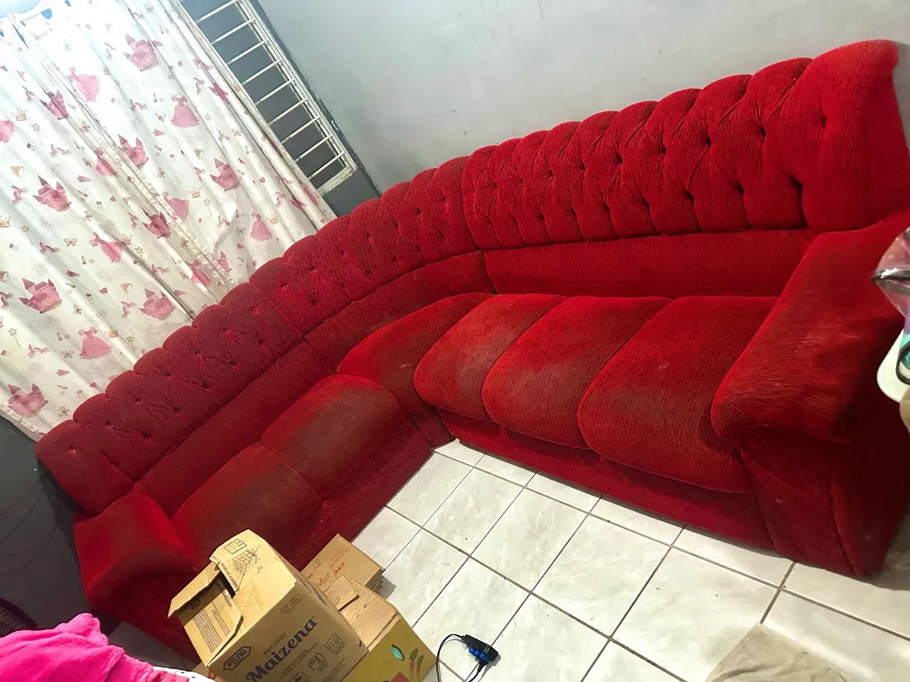 Sofá em ?L? 439340750498048001