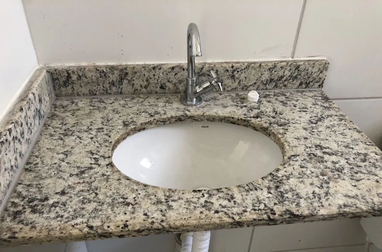 Vende-se pia de granito para banheiro 