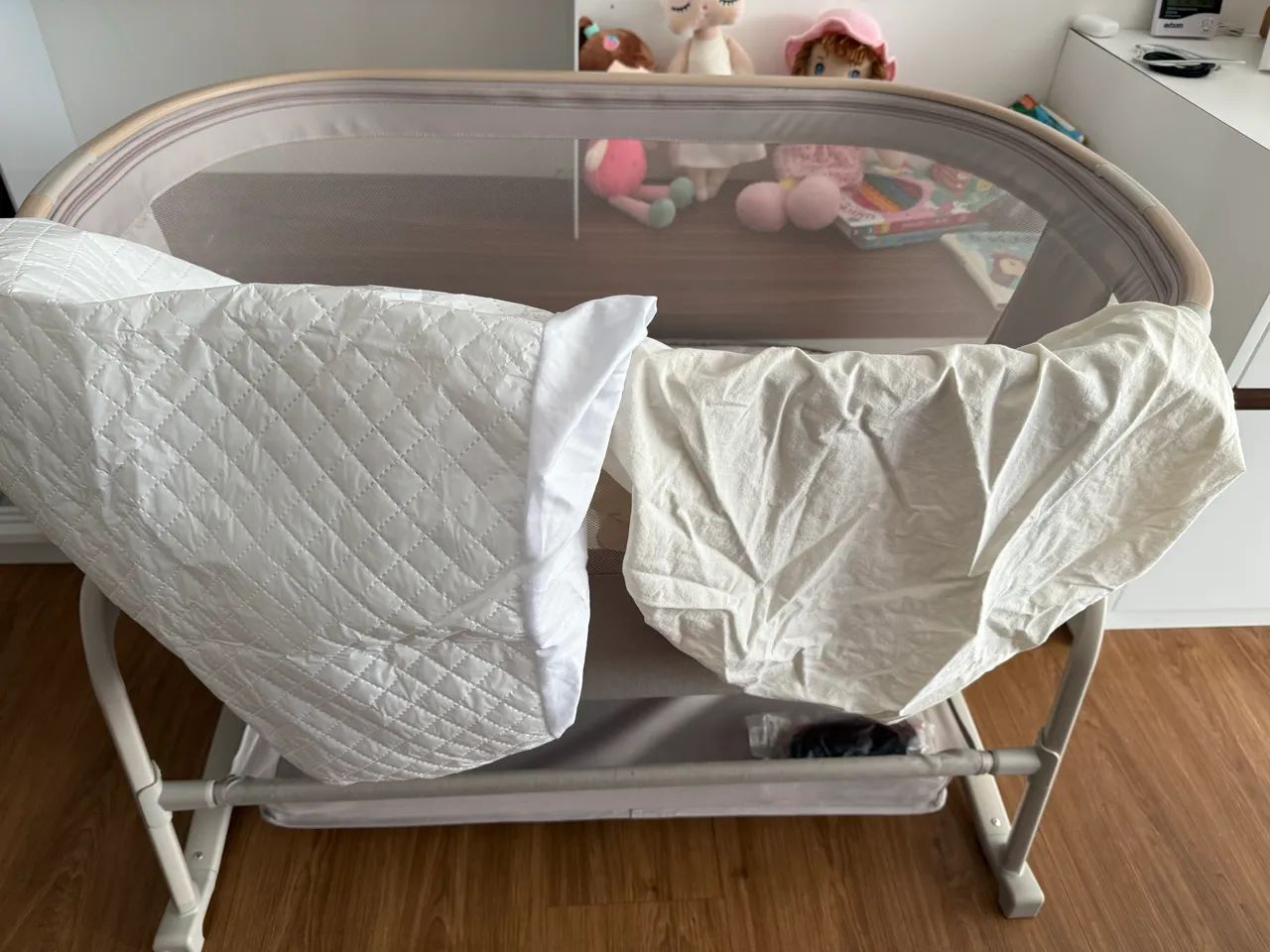 Berço Co-Sleeper Maxi-Cosi Iora - Completo + Acessórios | Excelente estado - Foto 5