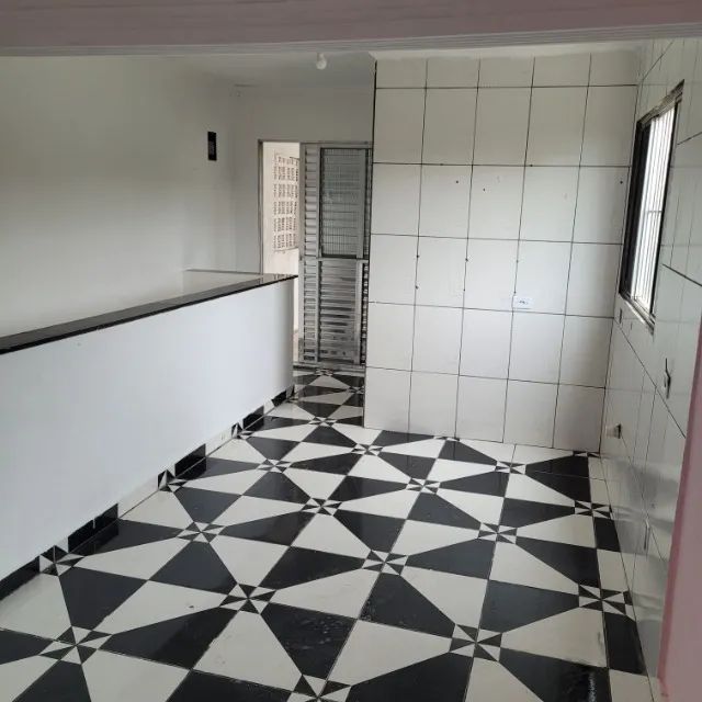 Casa com vaga e espaçosa para locação  - Foto 3