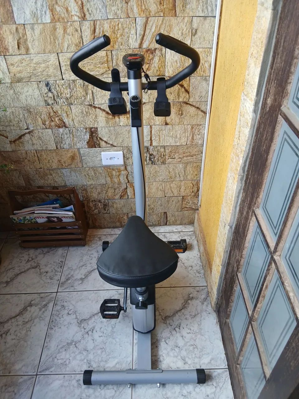 Bicicleta Ergométrica WCT Fitness - Foto 4