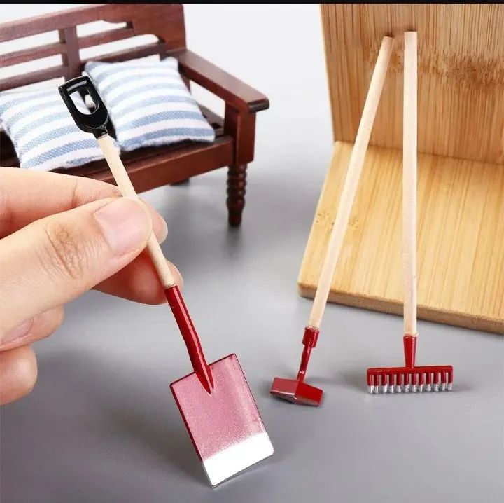 Miniatura de Casa de boneca: Pá, Enxada e Forquilha. - Foto 3