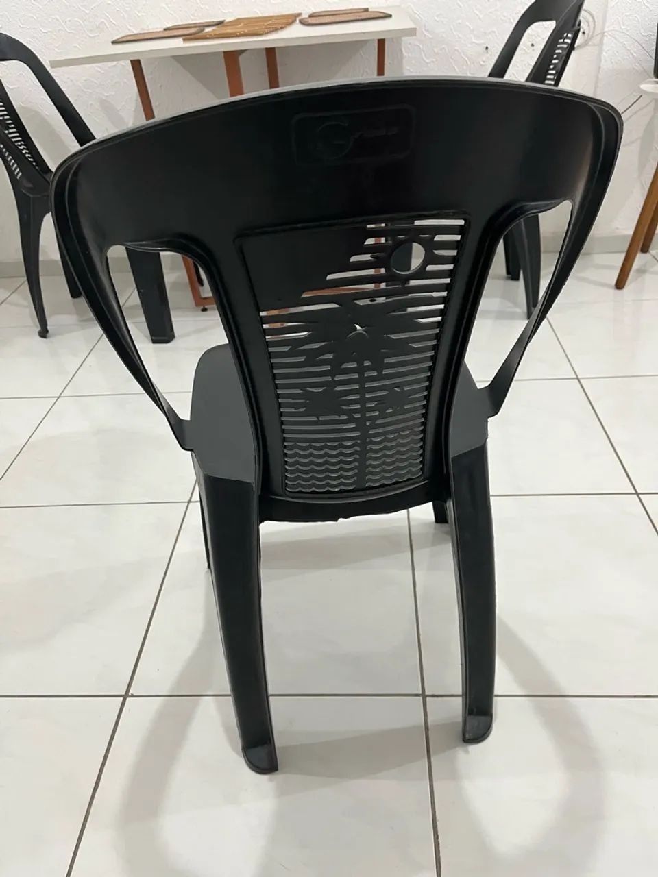 Cadeira de Plástico (Preta) - GRESS - Foto 2