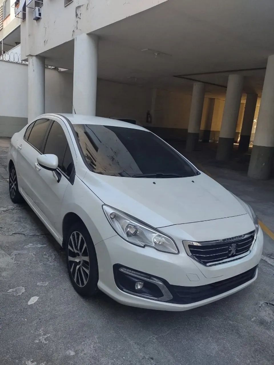 Peugeot 408 2.0 ALLURE 16V FLEX 4P AUTOMÁTICO 2016