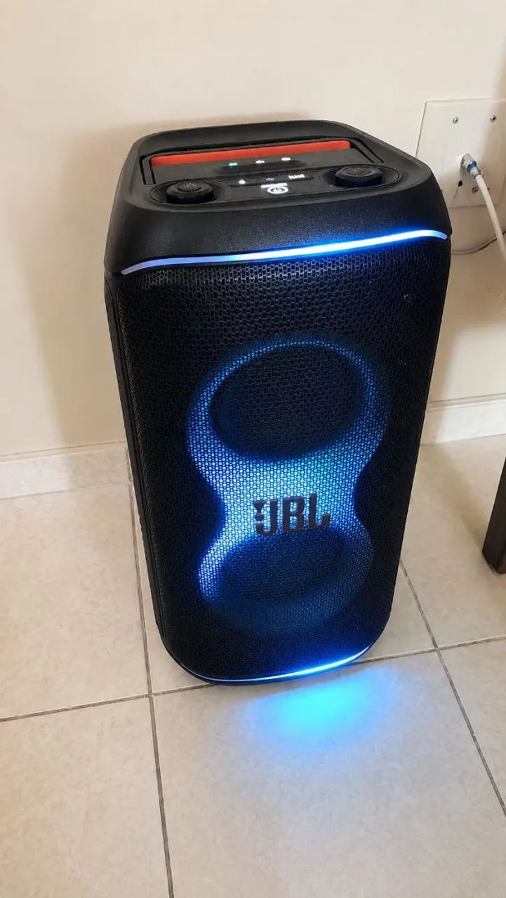 Caixa de som JBL,aceito troca