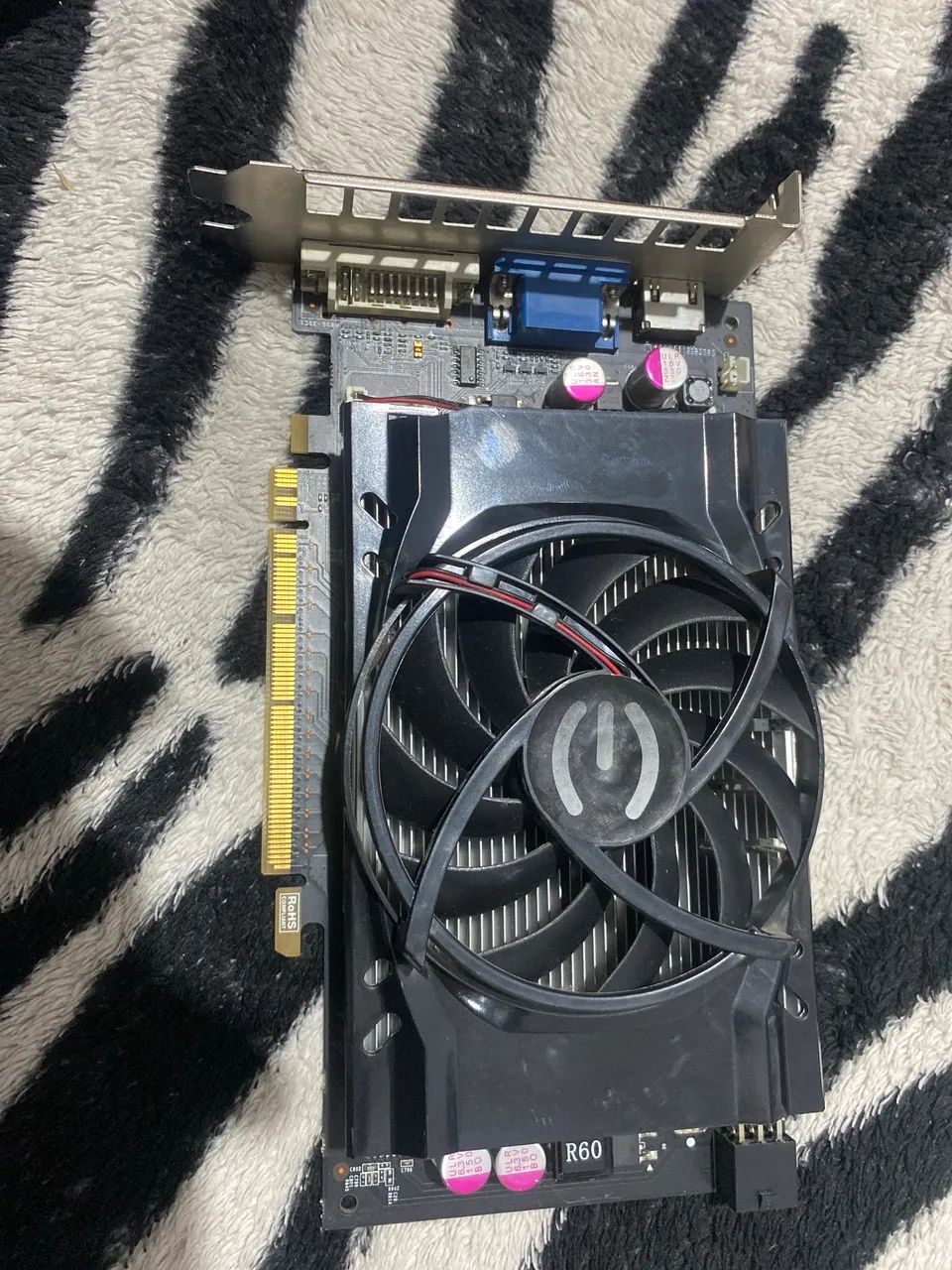 Placa de vídeo - Foto 3