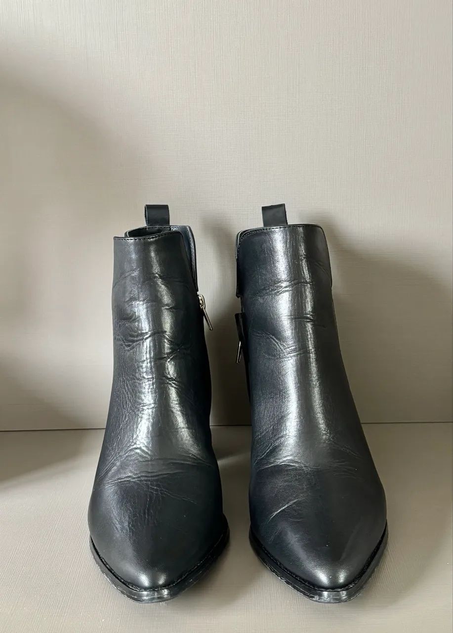 BOTA COURO LIALINE 