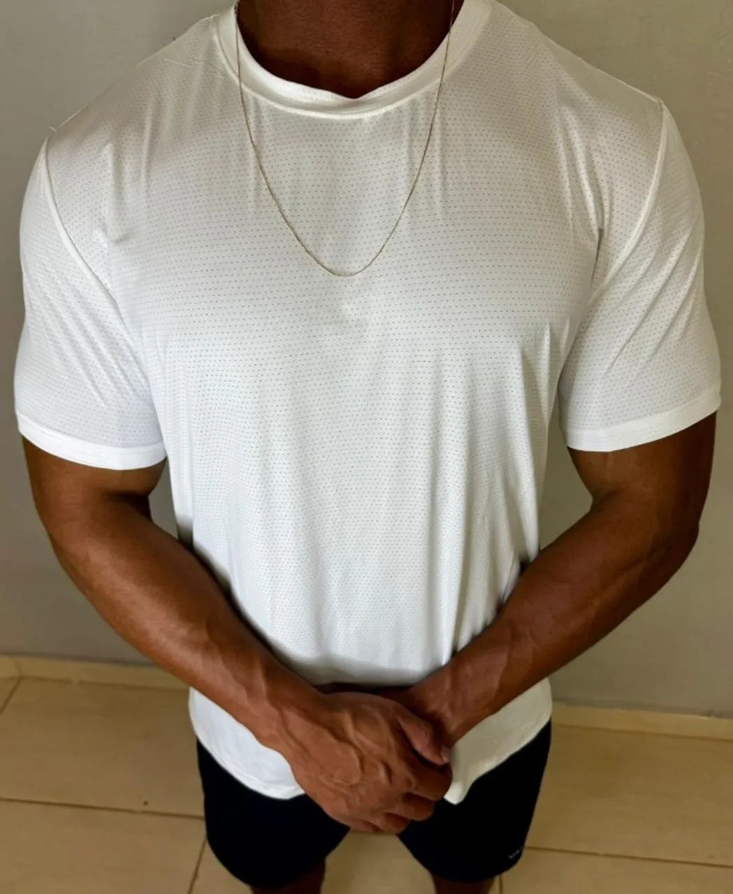 ** IMPERDIVEL ** CAMISETA POLIAMIDA PREMIUM ELASTANO - Foto 3