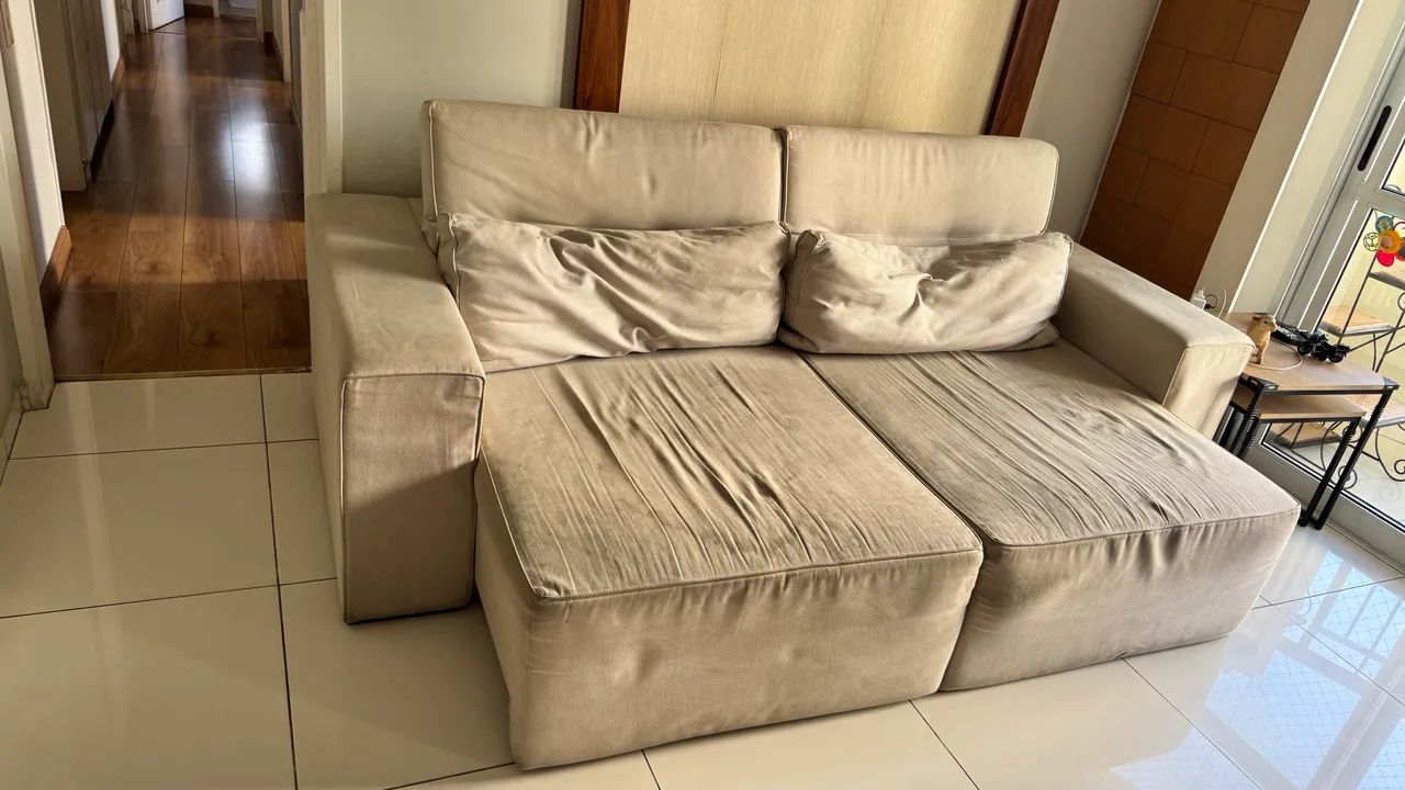 Sofá Retrátil e Reclinável Bege - Muito Confortável - Foto 5