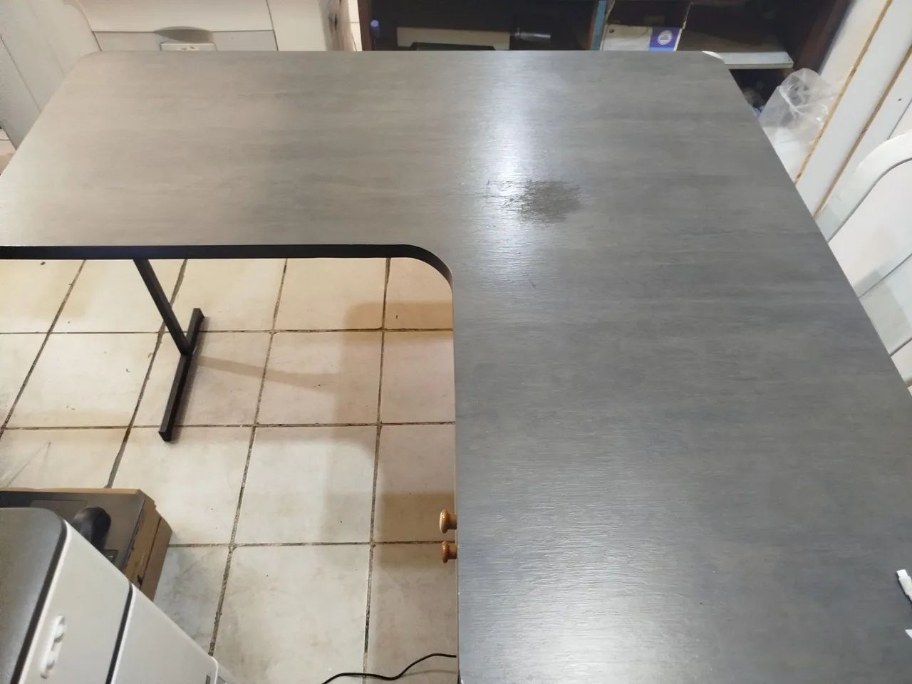 Mesa em L