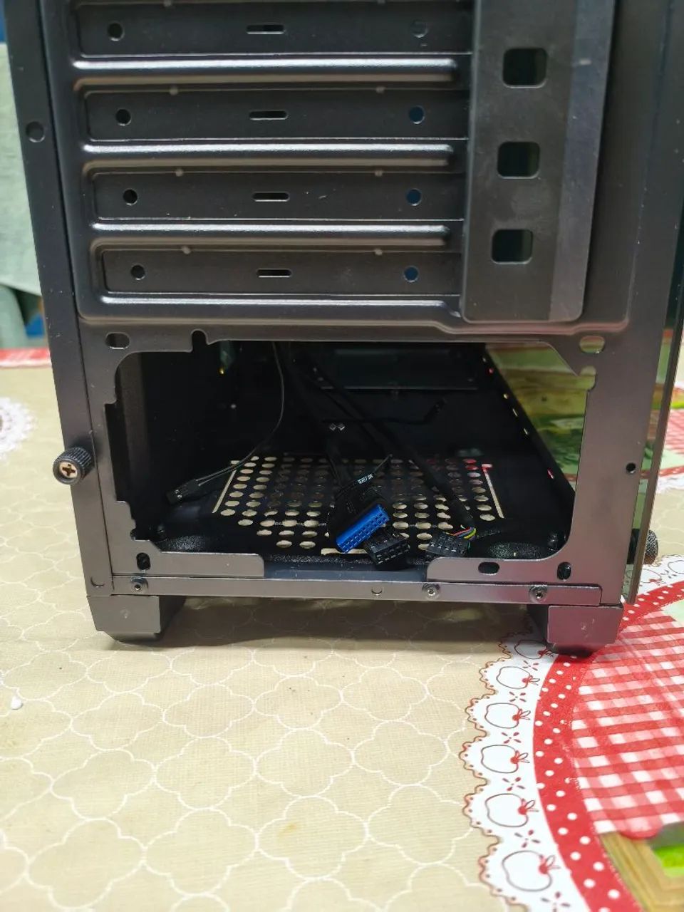 Vendo 2 Gabinetes