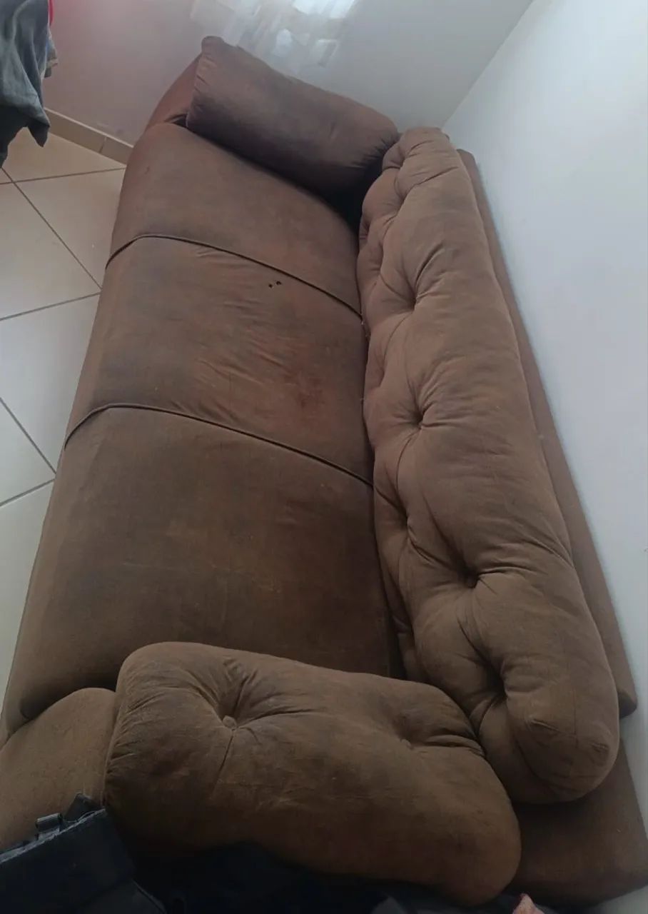 Vendo conjunto de sofás - 2 e 3 lugares