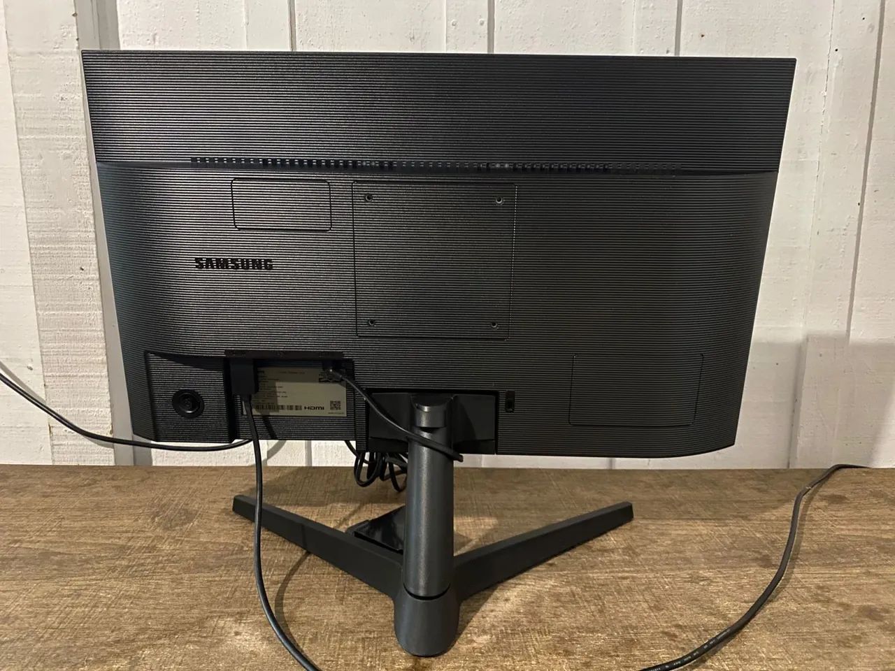 Monitor Samsung articulado Full Hd - Foto 2