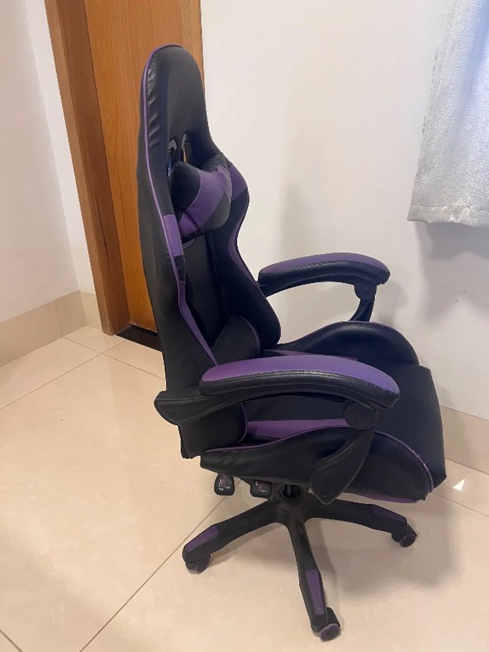 Mesa de estudo com rodinhas e cadeira  - Foto 5