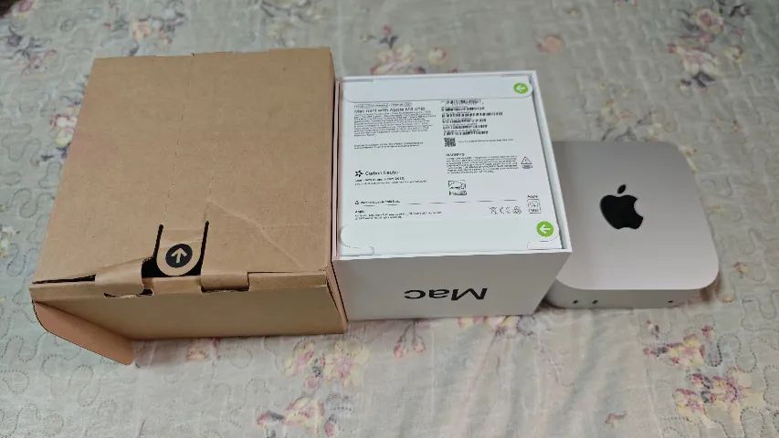 Mac Mini M4 256GB 16GB Ram na garantia até 10/26 na caixa