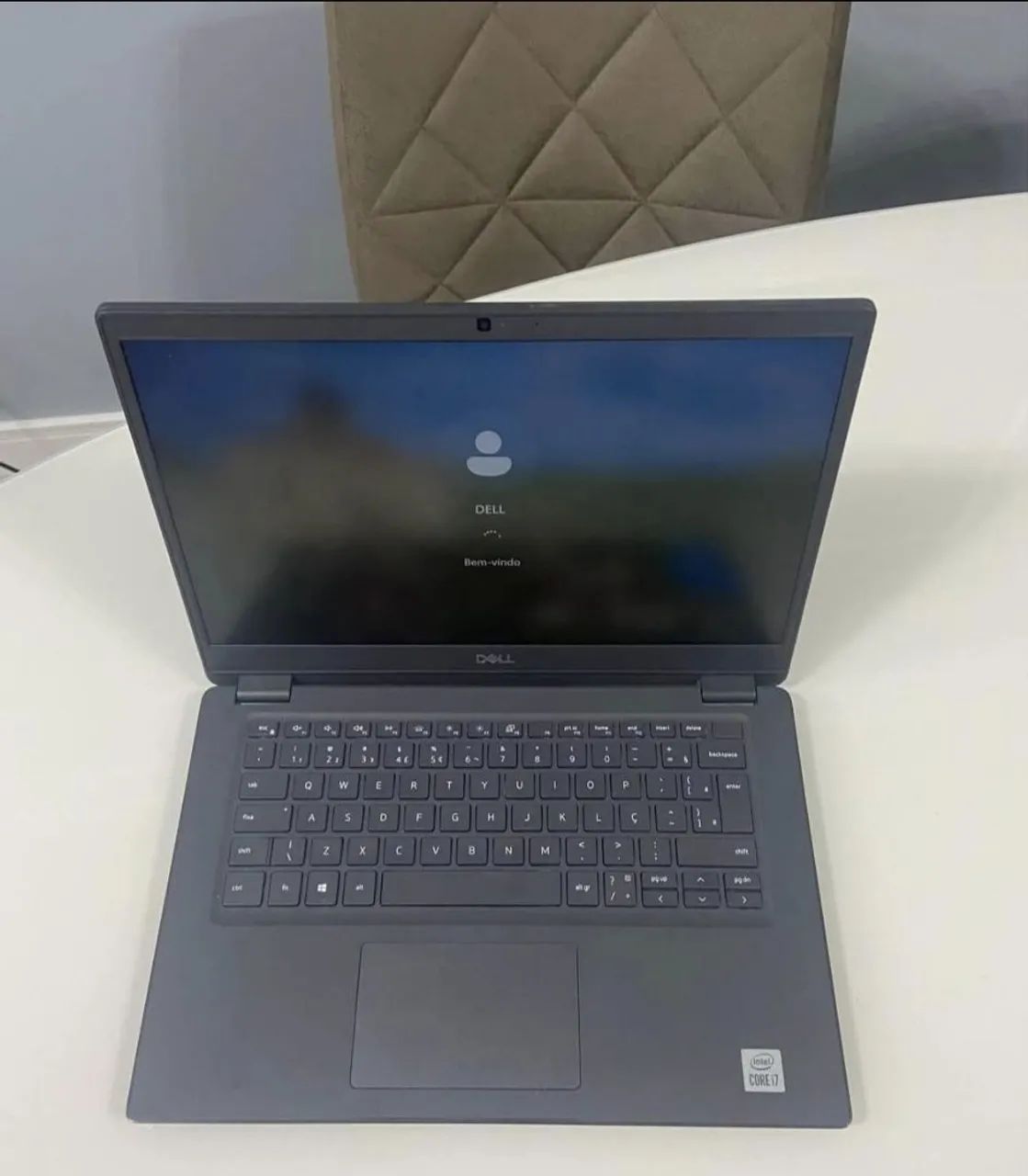 外見だけDELL Latitude 3410 外見だけDELL Latitude 3410