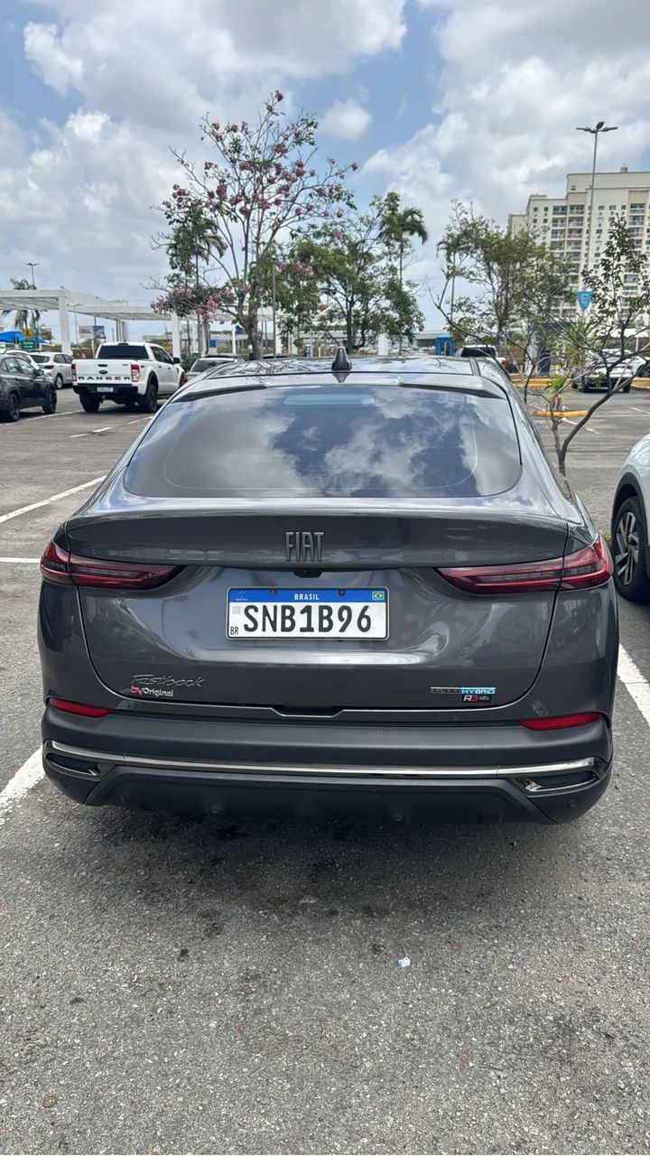 Fiat Fastback Fastback Impetus 200 T. Aut (Hibrído) 2025