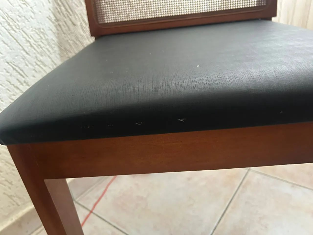 Mesa retangular e cadeiras  - Foto 5