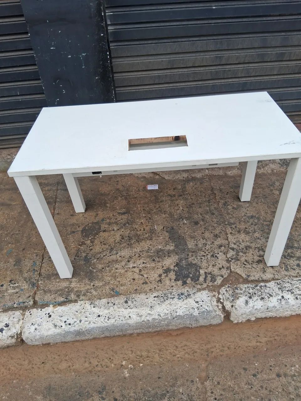 Mesa desmontável 