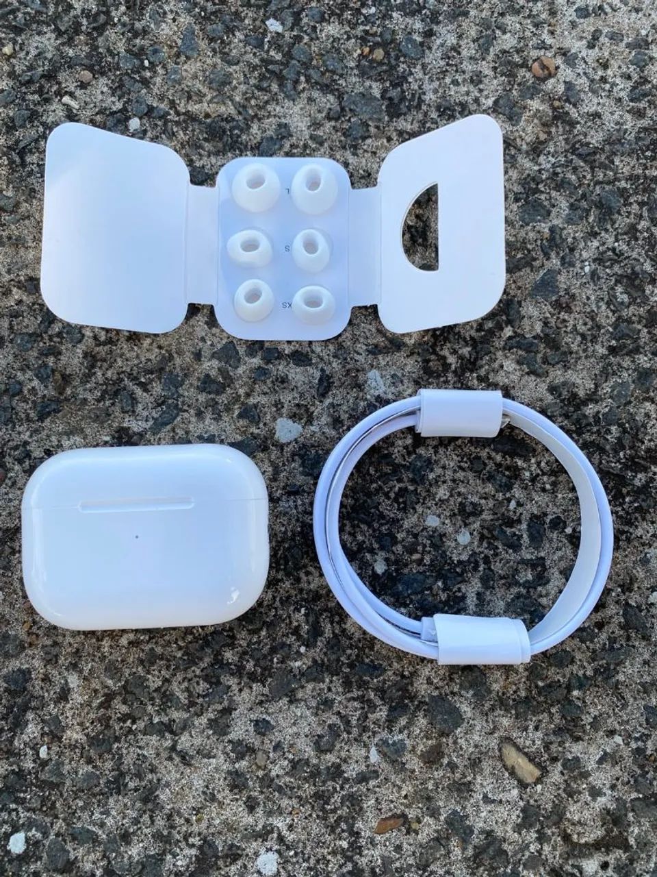 AirPods pro