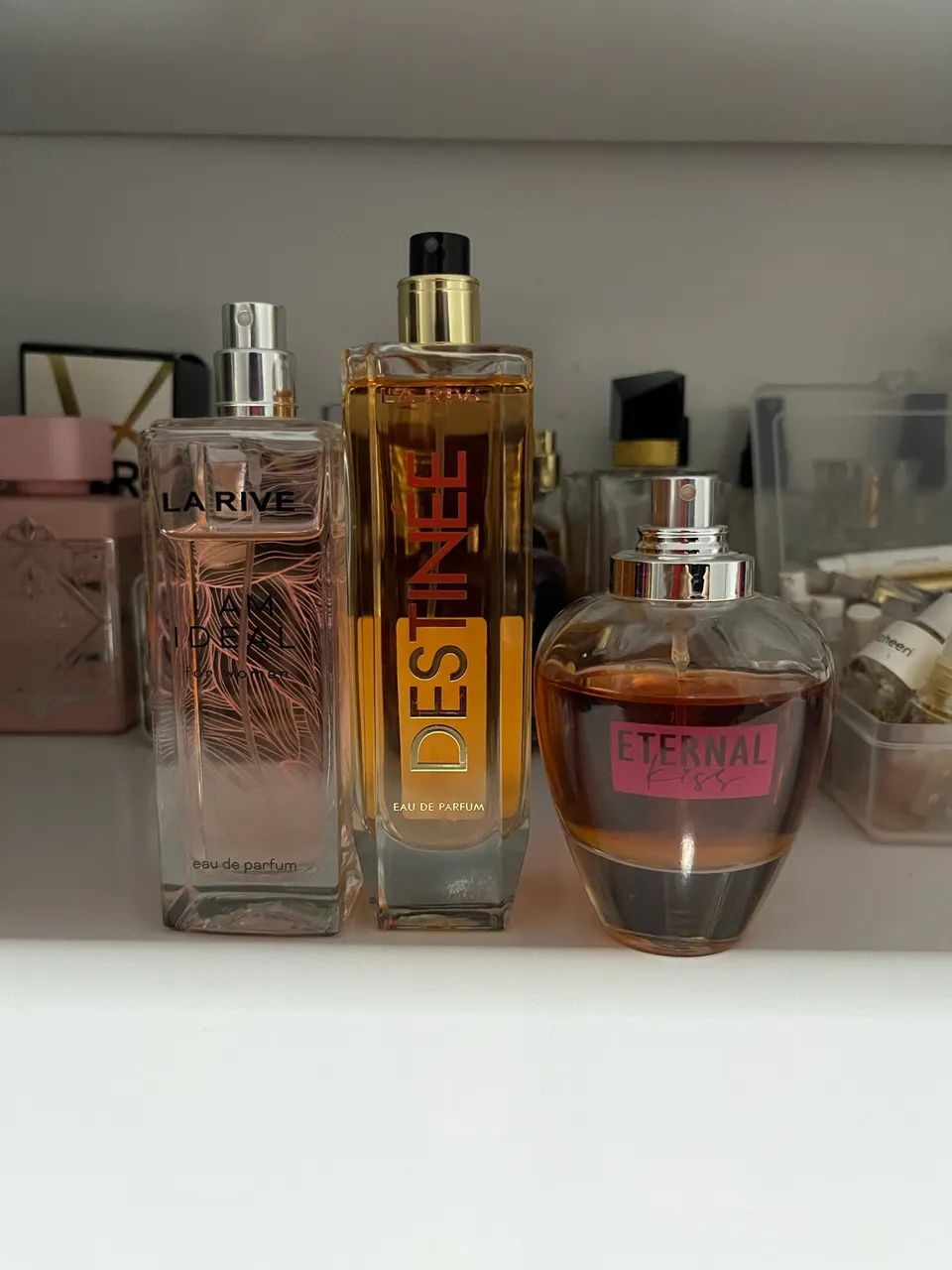 3 perfumes la rive 