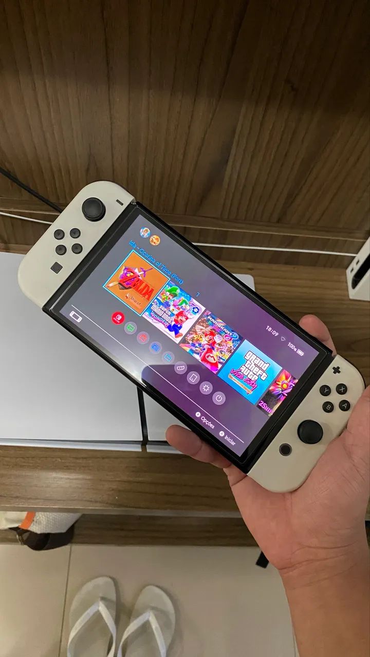 Nintendo Switch Oled Desbloqueado + joycon QRD
