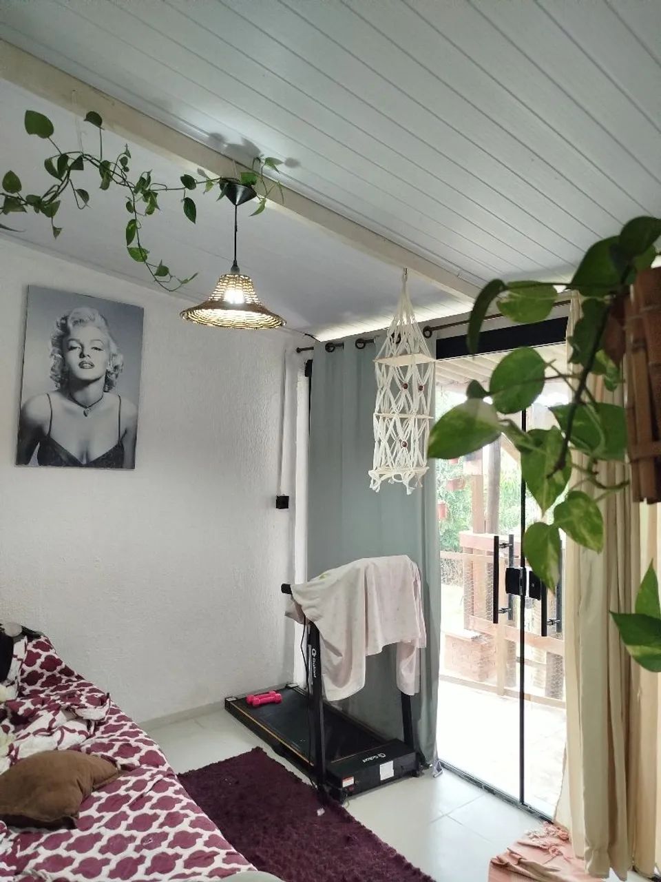 Chácara com casa cond fechado