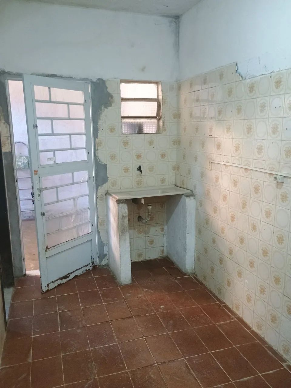 Kitnet de um quarto cozinha banheiro varanda  - Foto 5