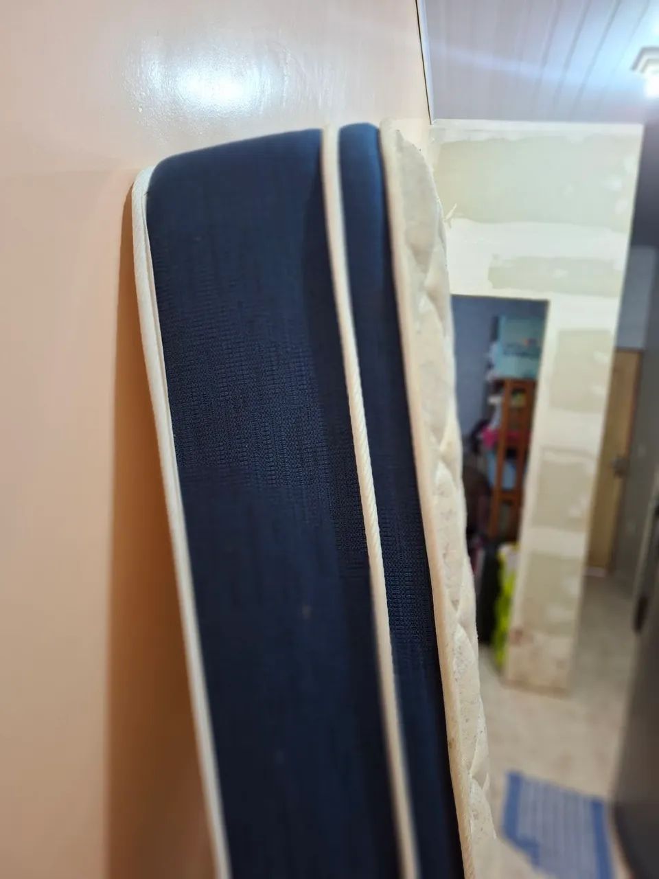 Vendo cama de solteiro completa - Foto 2
