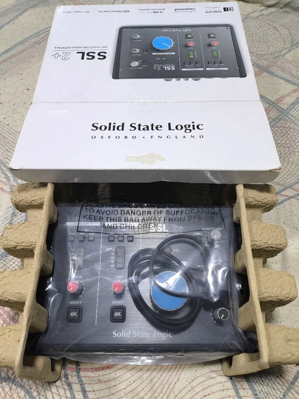 Interface de áudio Solid State SSL2+ Preto - Foto 3