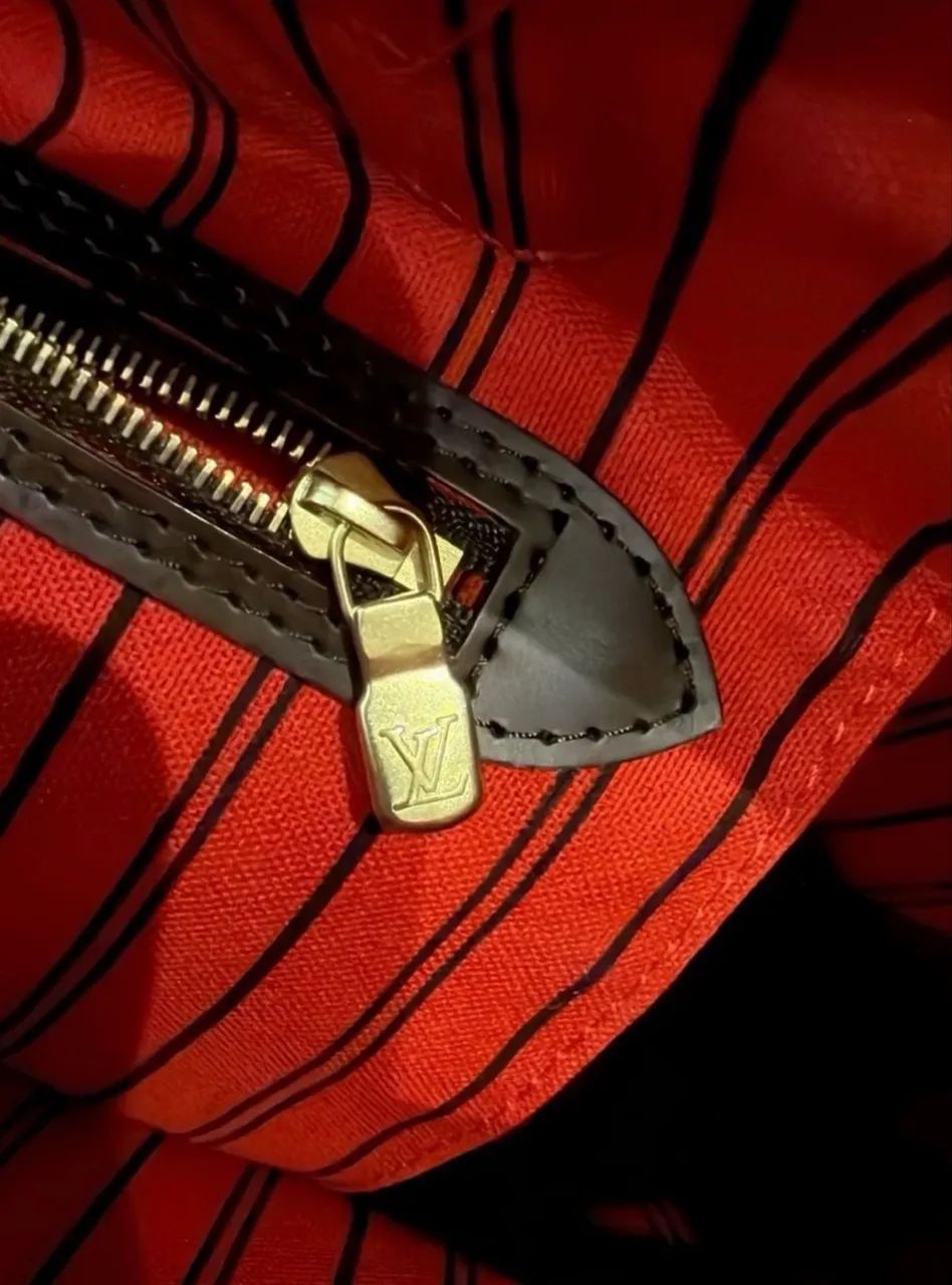 Louis Vuitton- bolsa Grande de couro - Nova  - Foto 3