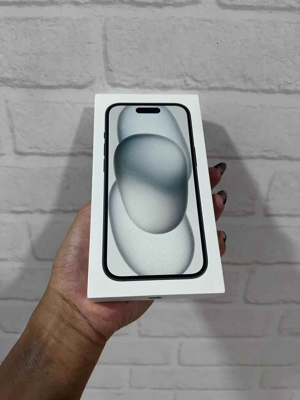 iPhone 15 