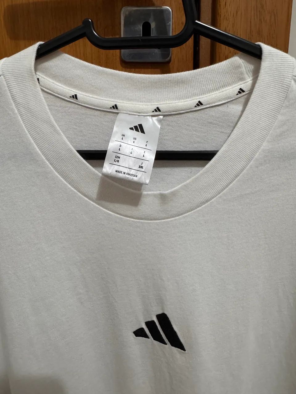 Camiseta Adidas Branca - Foto 3
