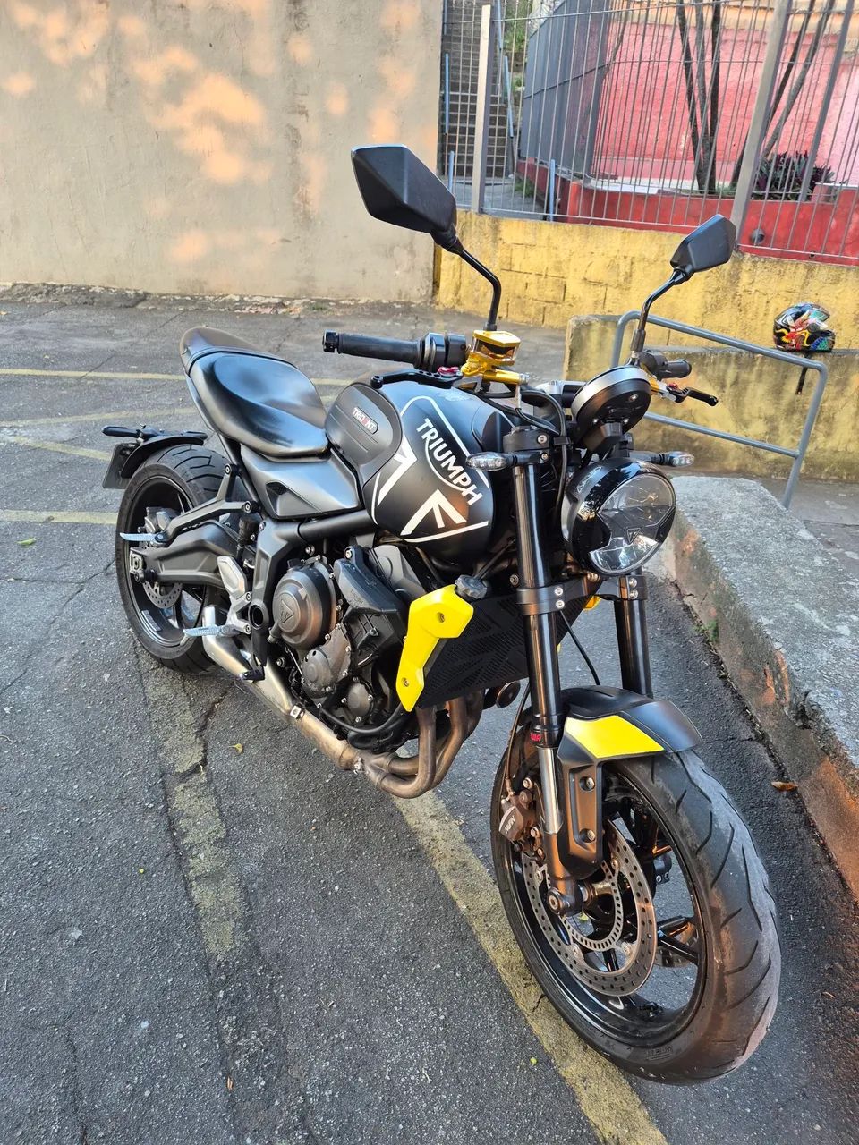 Trident 660 2021 - Foto 3