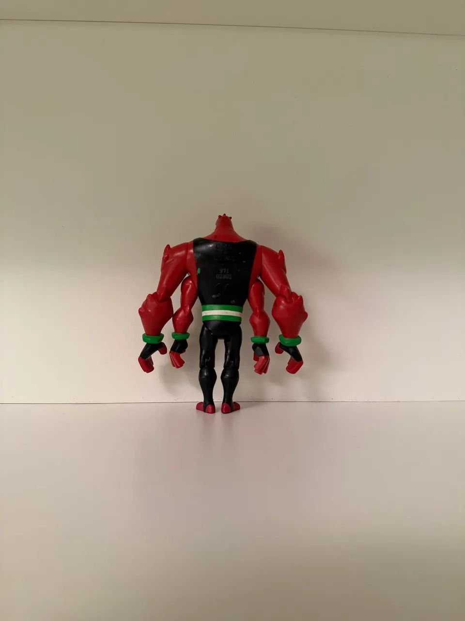 Quatro Braços Ben 10 Omniverse  - Foto 2