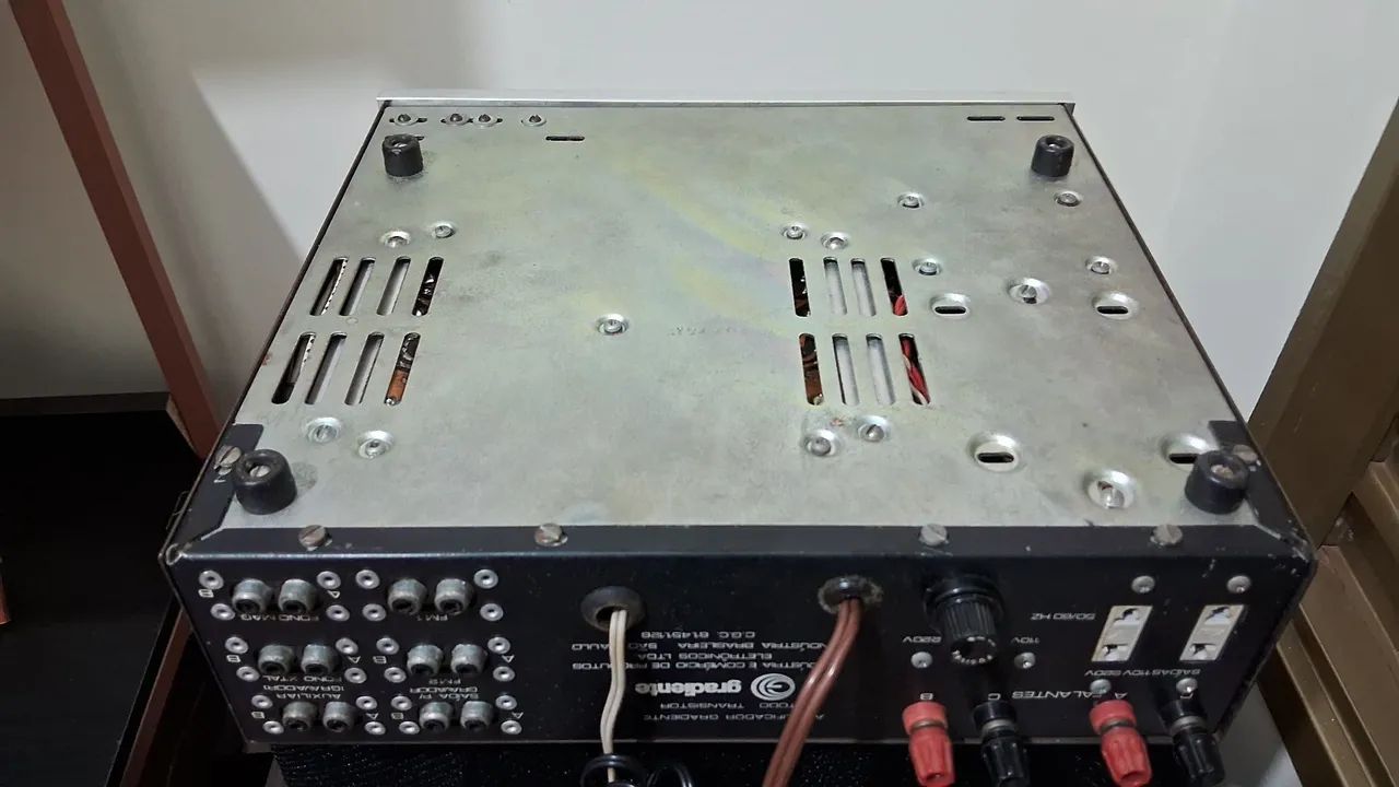 Amplificador gradiente transitor stereo 20s - Foto 4