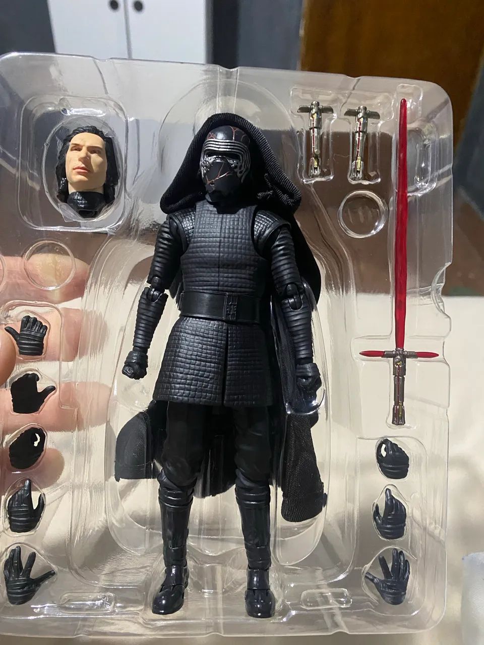 Kylo ren sh figuarts - Foto 3