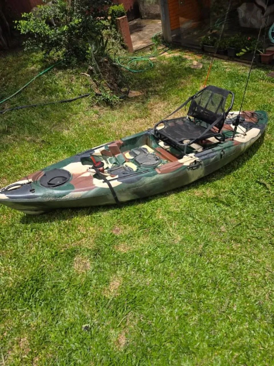 CAIAQUE DE PESCA CAIMAN 100